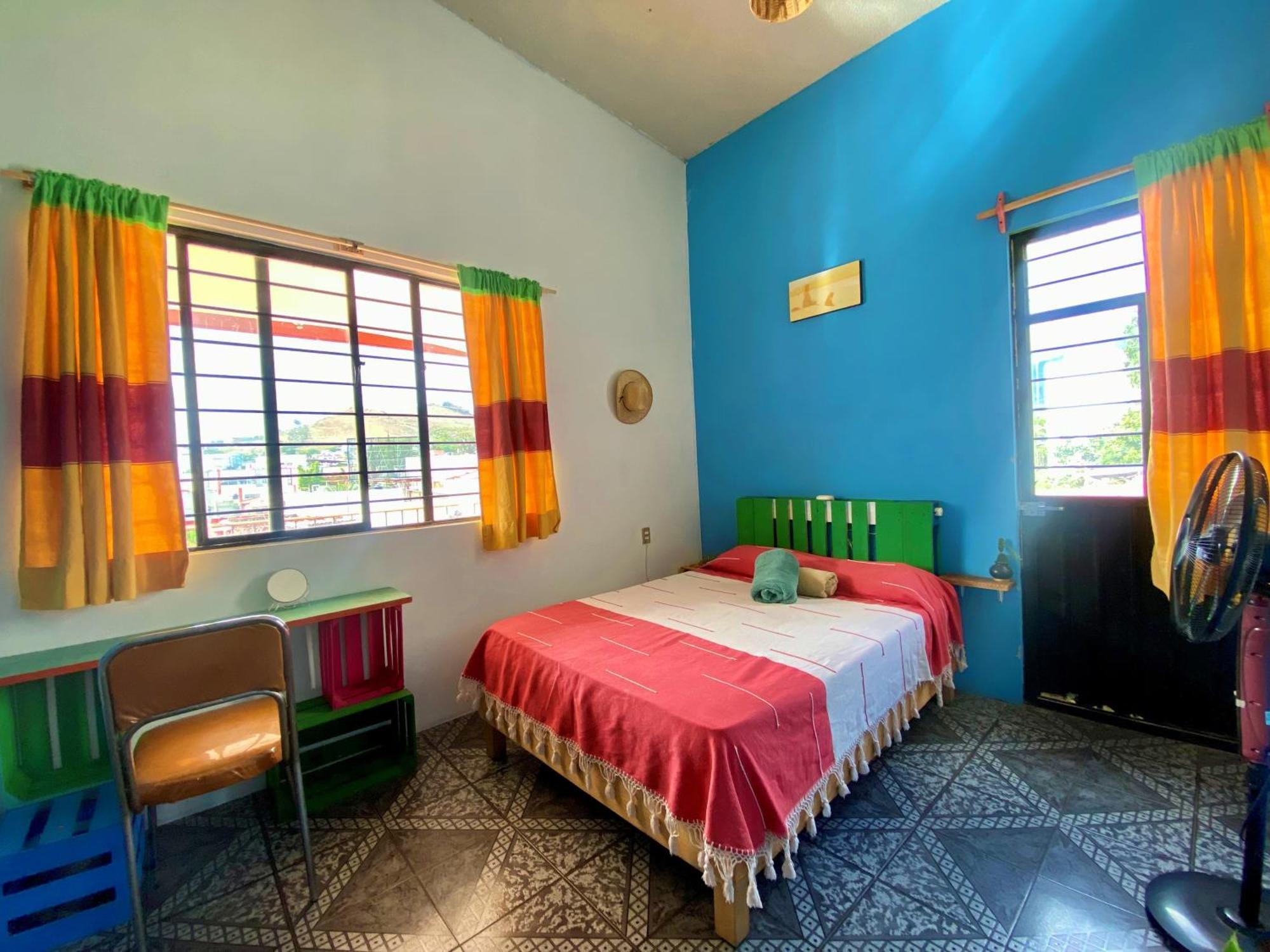 オアハカ州 Casa El Mundoホステル エクステリア 写真