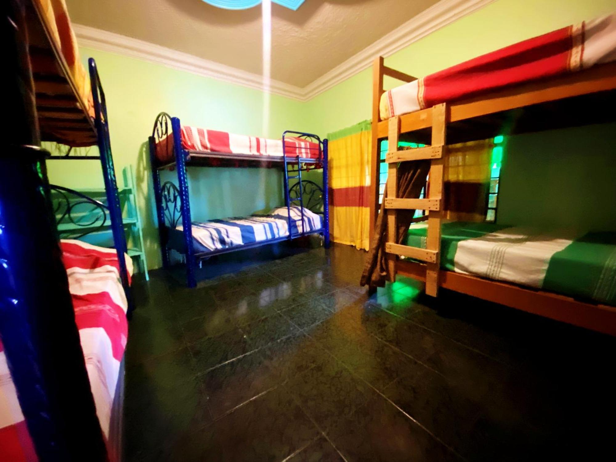 オアハカ州 Casa El Mundoホステル エクステリア 写真
